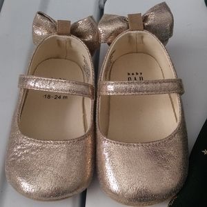 Baby shoes